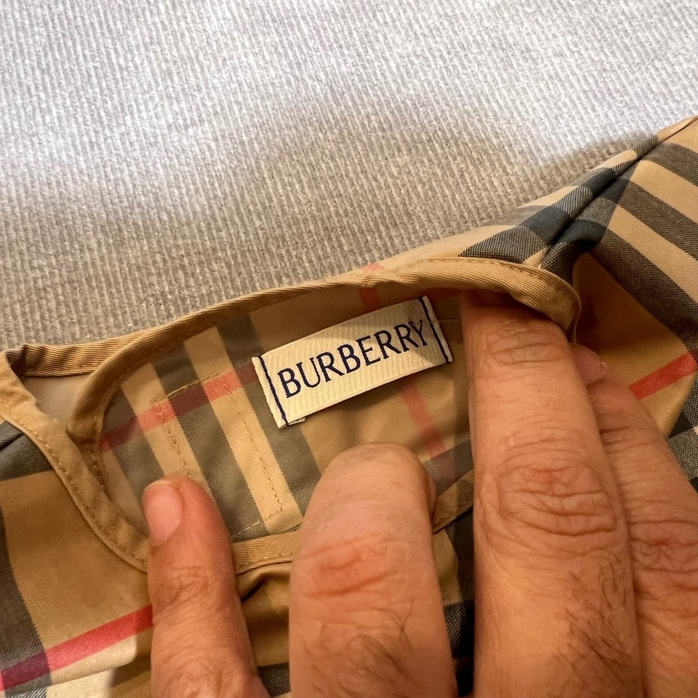 Burberry Baby Check Long Sleeve Bib Smock Archive Beige Polyurethane Coat - Picture 4 of 5
